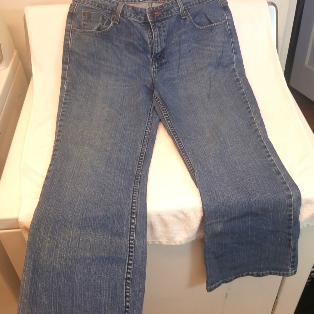 Levi's Signature Mid Rise Bootcut 14 Short - Picture 3 of 7